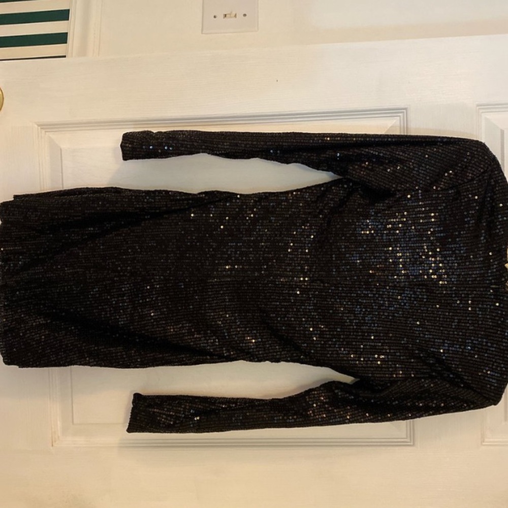 NEVER WORN BRAND NEW WITH TAGS Black sequin dress